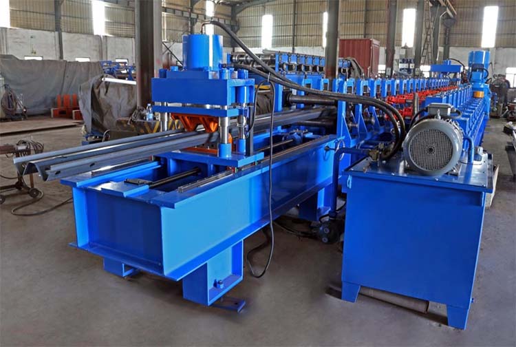 Highway Guardrail Roll Forming Machine